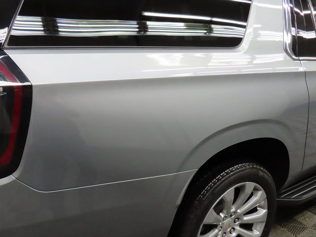 Used 2025 Chevrolet Suburban Premier image 36
