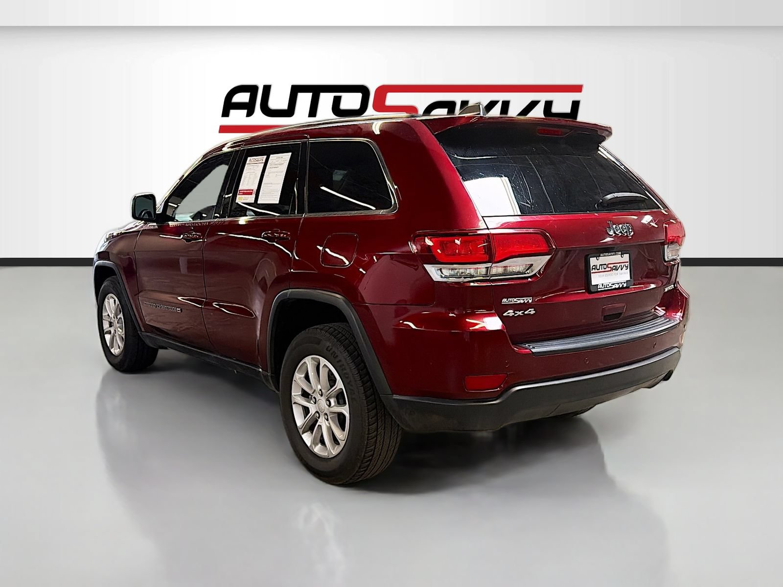 Used 2022 Jeep Grand Cherokee Laredo X AWD/4WD image 5