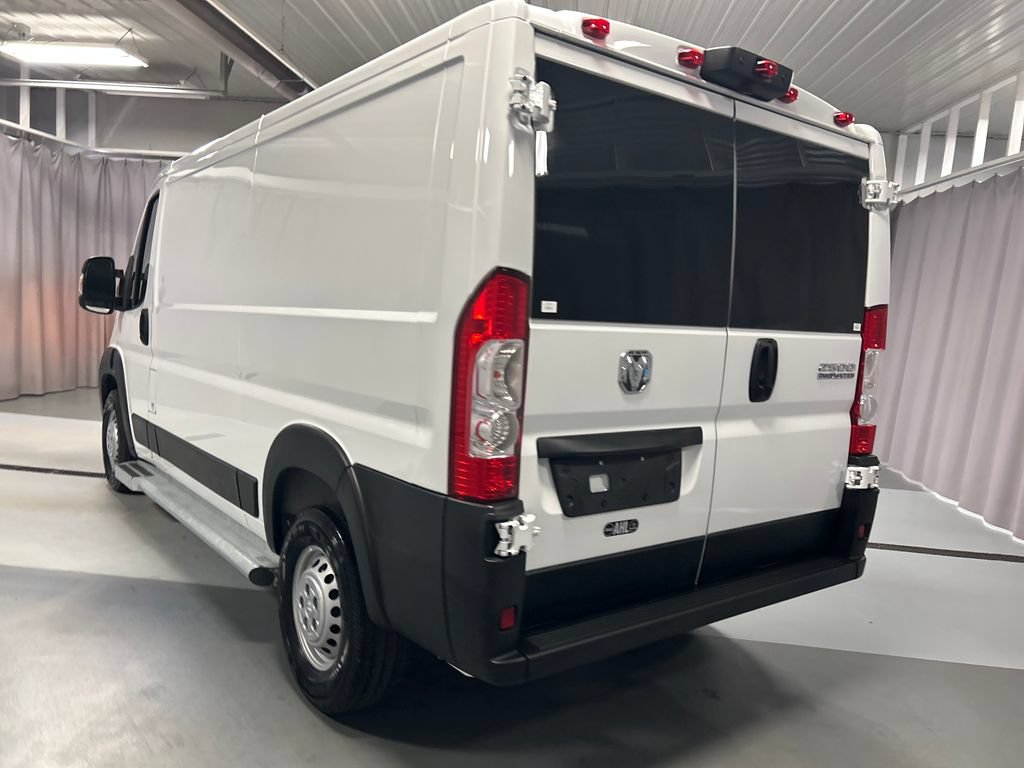 Used 2025 RAM ProMaster 2500 w/ U-Haul Equipment Group FWD image 5