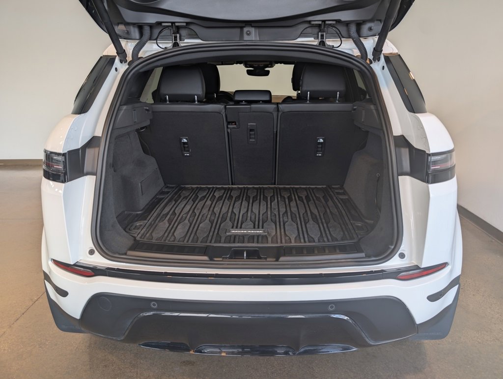 Used 2025 Land Rover Range Rover Evoque S image 5