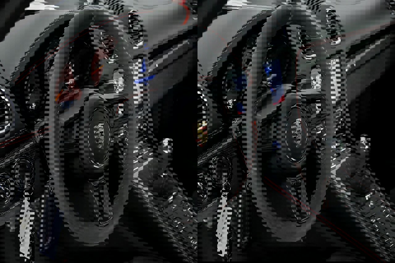 Used 2022 Porsche 718 Cayman GT4 image 22