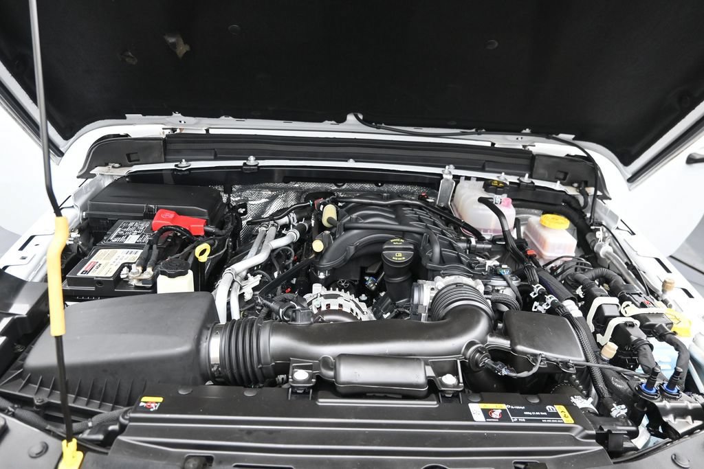 Used 2024 Jeep Wrangler Sport AWD/4WD image 11
