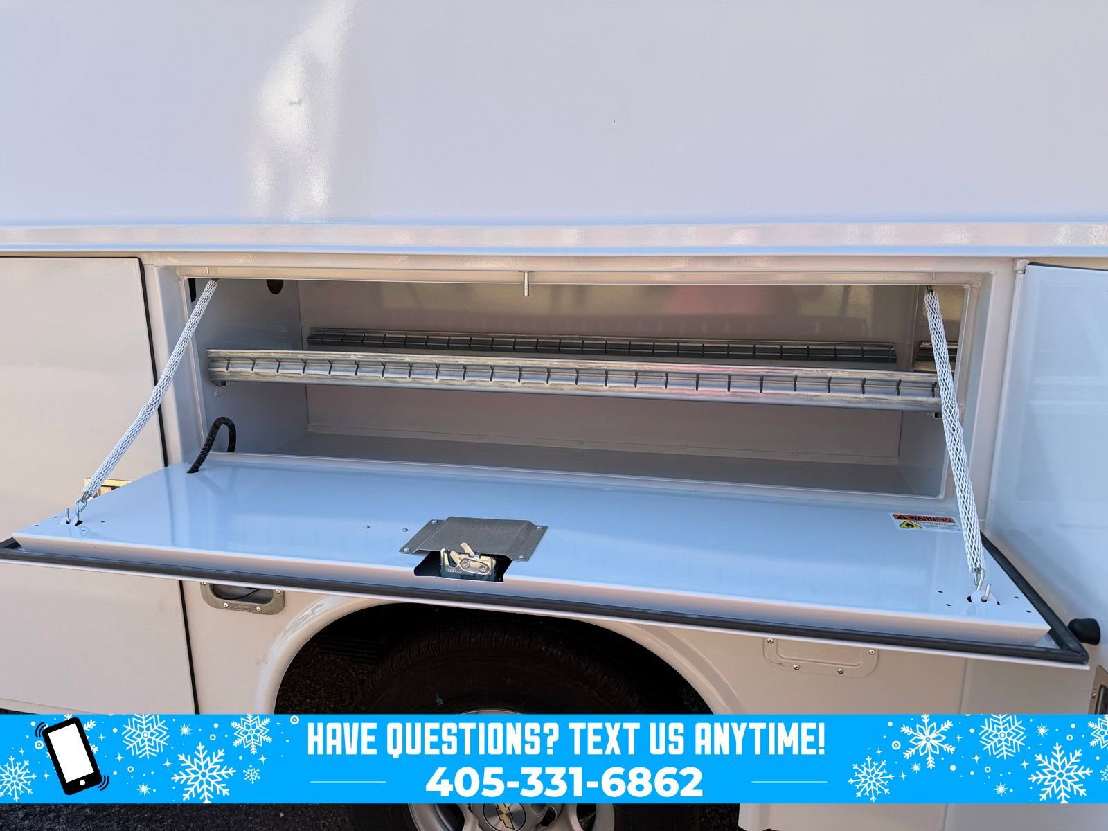 New 2025 Chevrolet Express 3500 w/ Power Convenience Package image 29