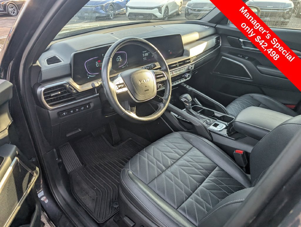 Used 2025 Kia Telluride AWD image 14