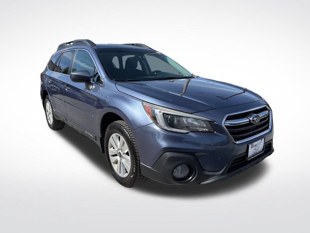 Used 2018 Subaru Outback 2.5i Premium AWD/4WD image 2