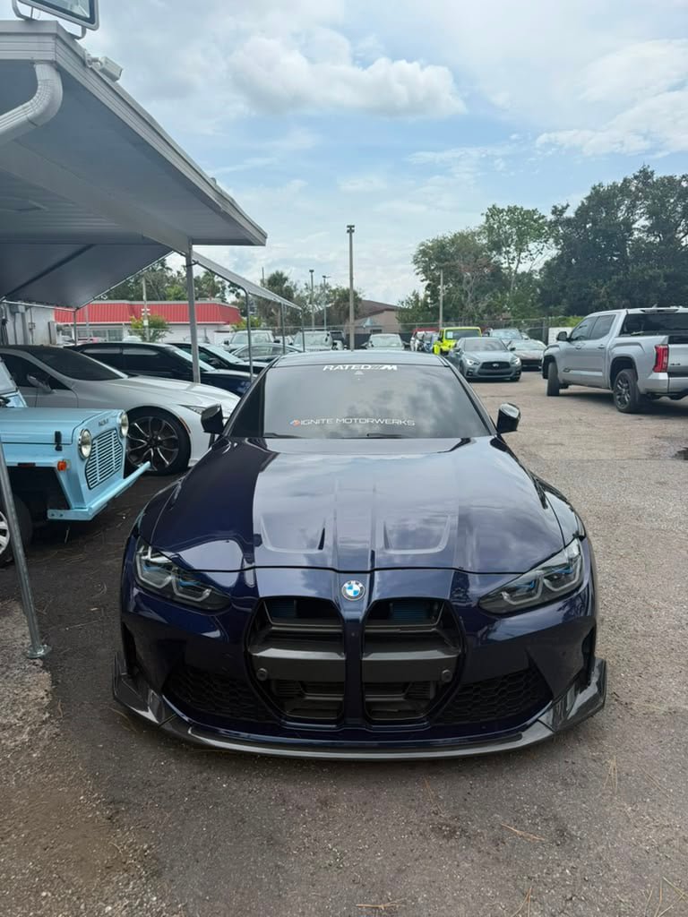 Used 2021 BMW M4 Competition w/ Executive Package RWD image 5