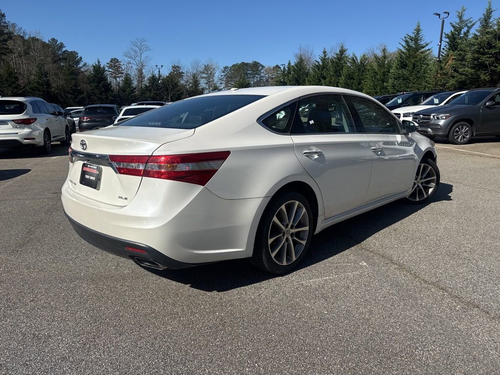 Used 2014 Toyota Avalon XLE Touring image 3