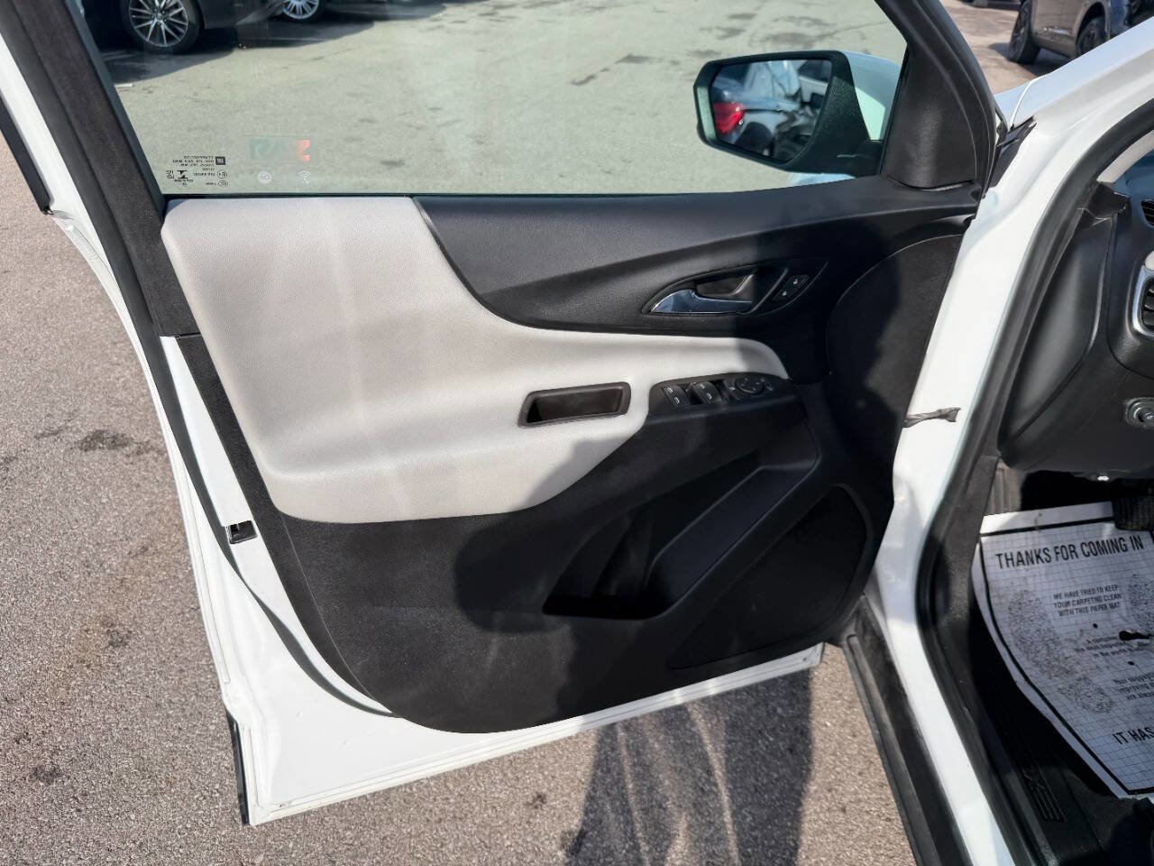 Used 2021 Chevrolet Equinox LT FWD image 12