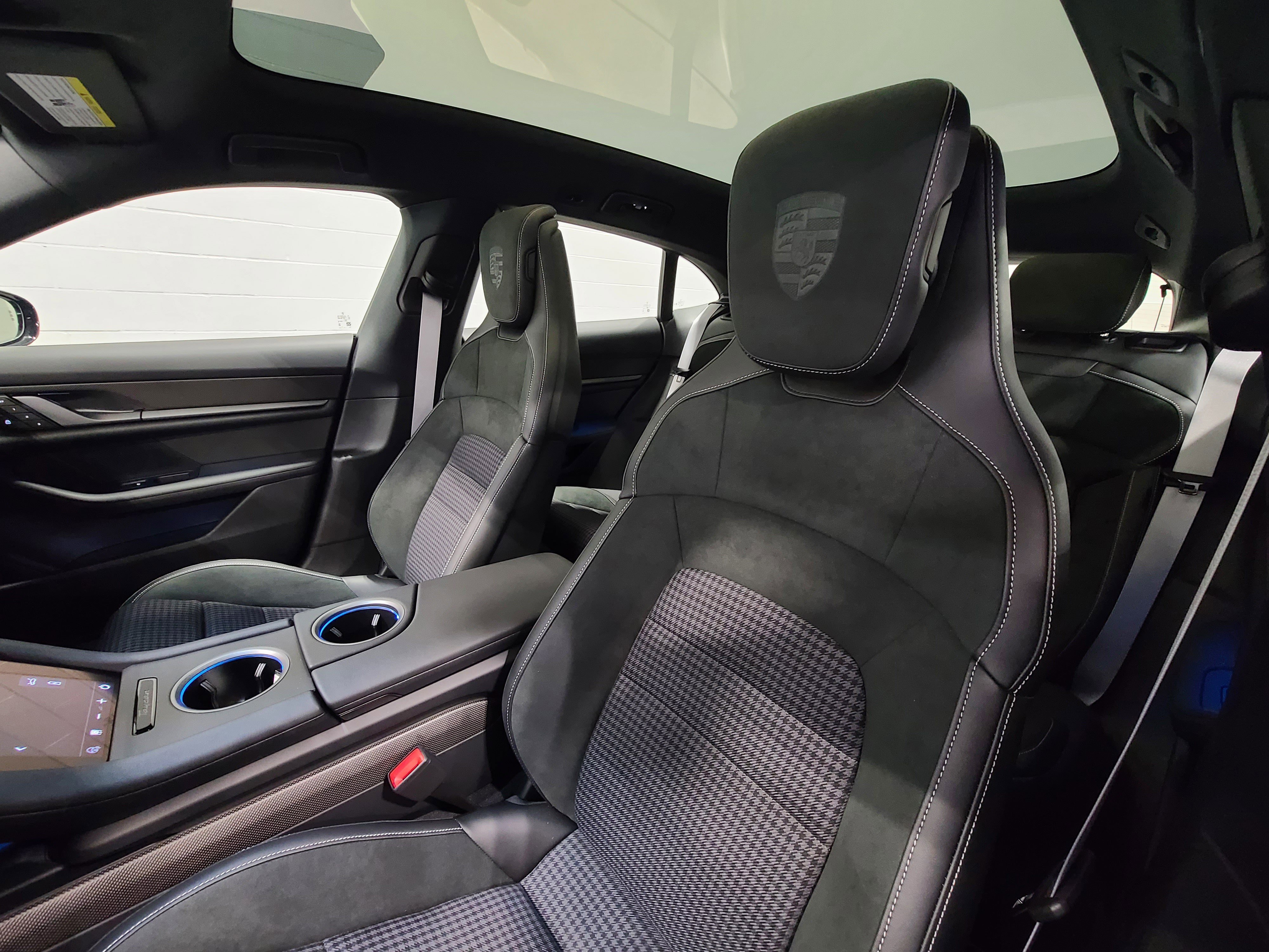 New 2026 Porsche Taycan 4S image 5