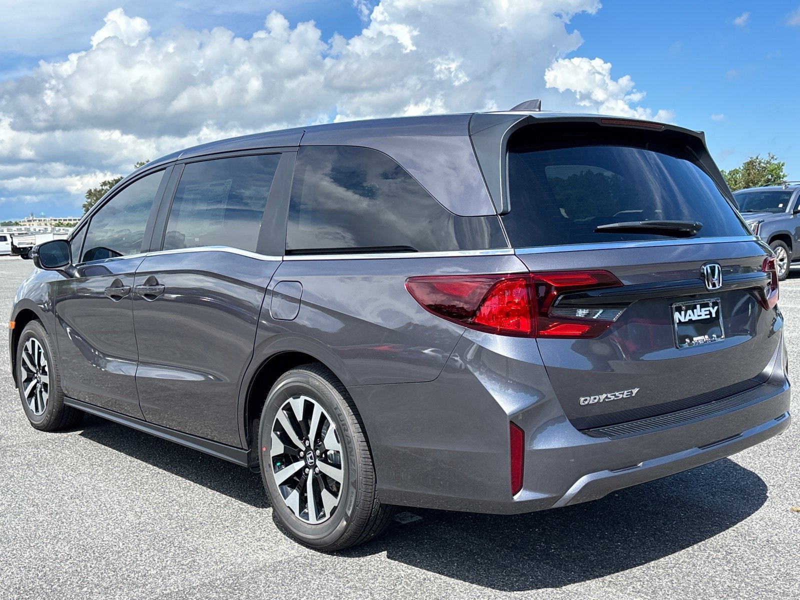 New 2026 Honda Odyssey EX-L image 38