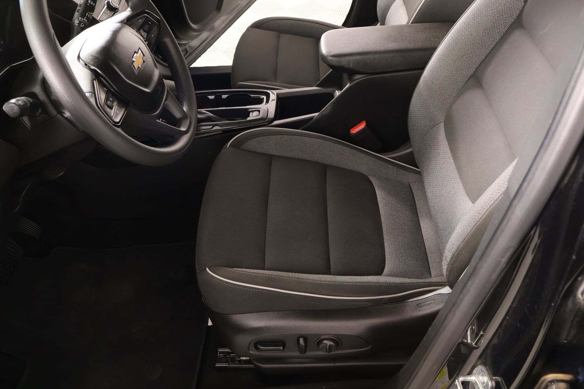 Used 2022 Chevrolet TrailBlazer LT AWD/4WD image 11