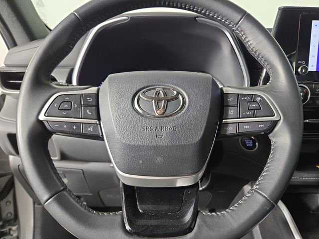 Used 2024 Toyota Highlander XSE image 21