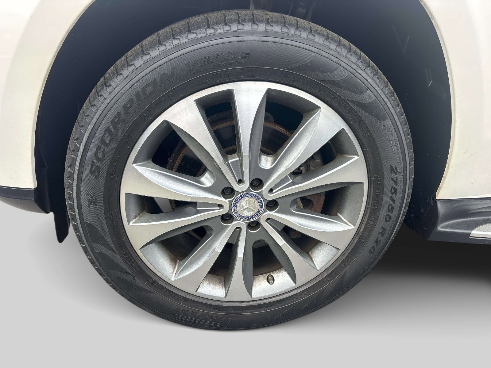 Used 2015 Mercedes-Benz GL 450 4MATIC image 6