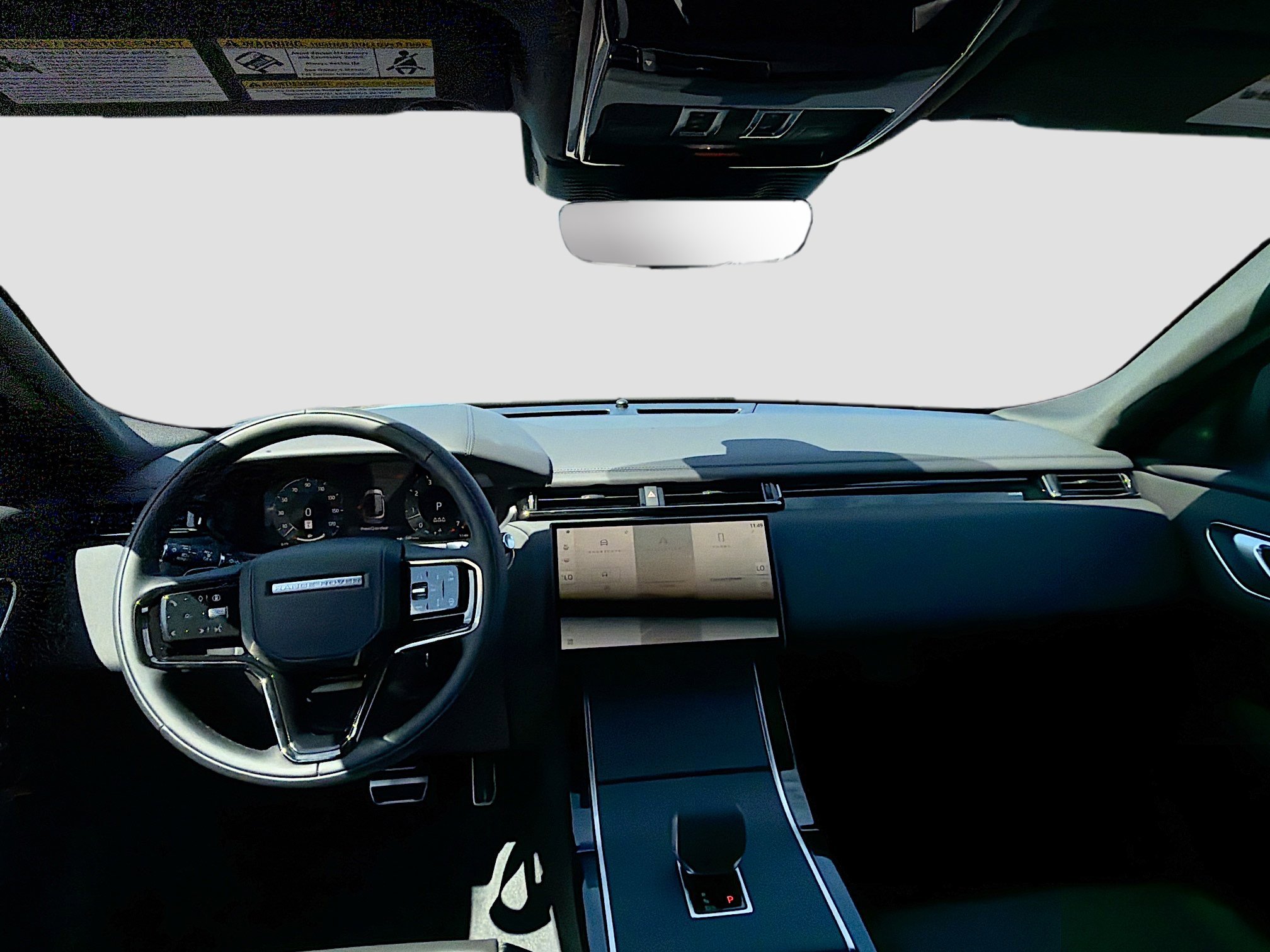 New 2026 Land Rover Range Rover Velar Dynamic SE image 16