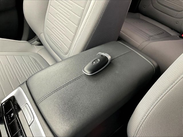 Used 2022 Hyundai Santa Cruz SEL AWD/4WD image 34