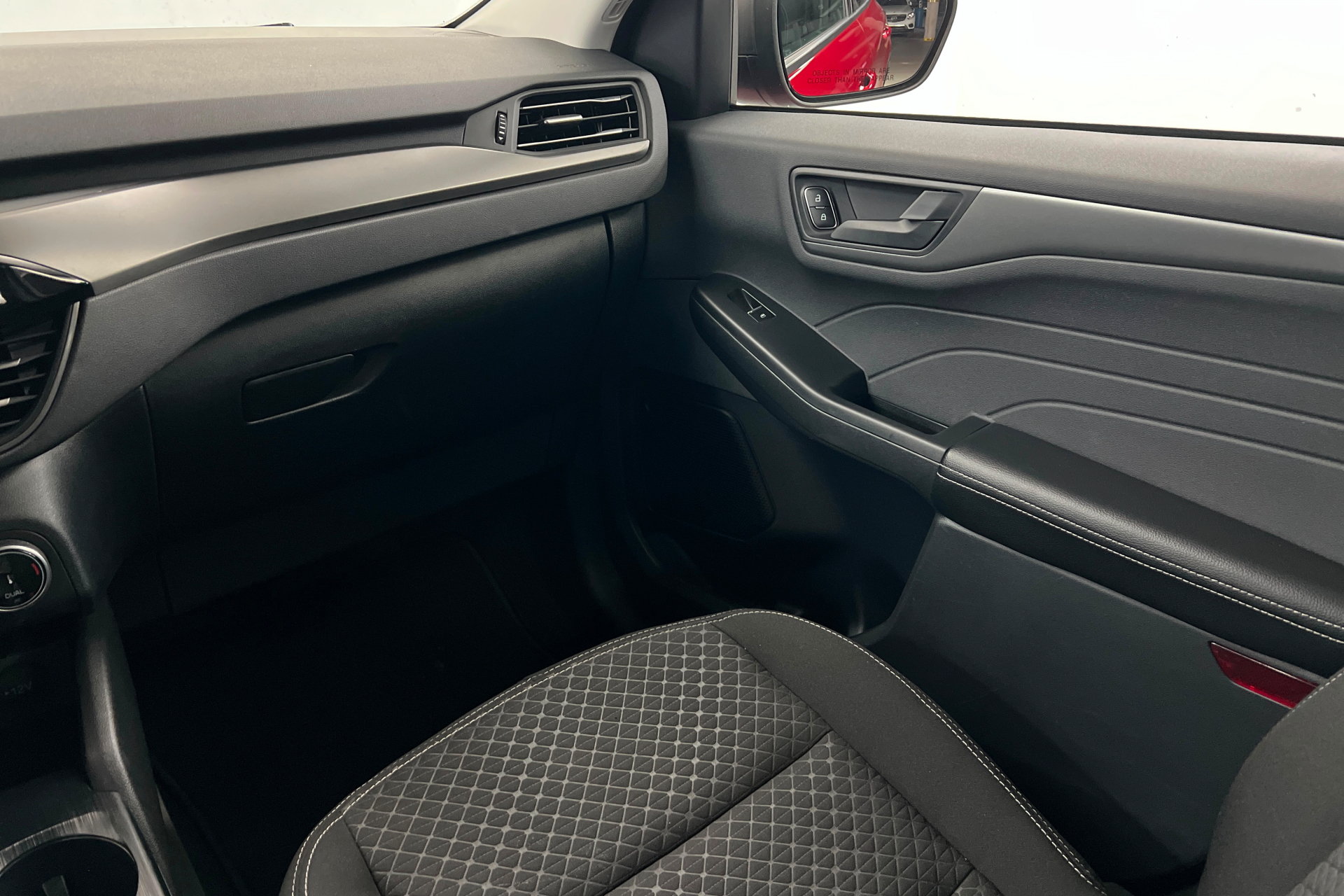 Used 2023 Ford Escape Active FWD image 11