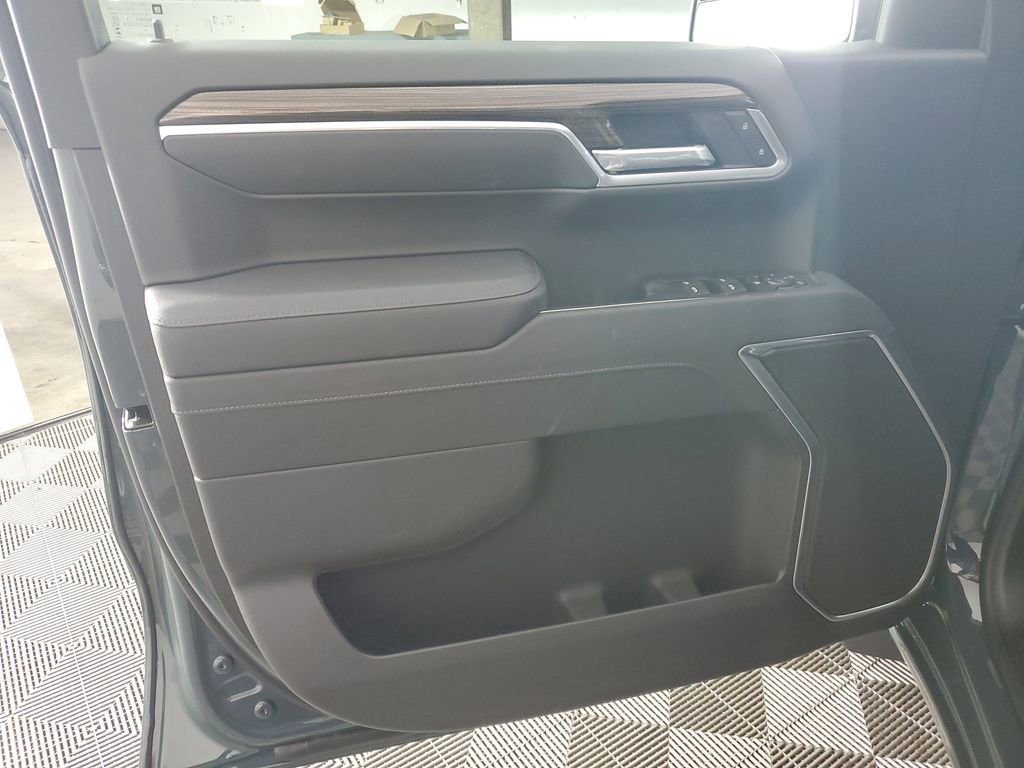 New 2026 Chevrolet Silverado 1500 LT image 26