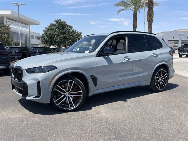 New 2026 BMW X5 M60i w/ Executive Package image 2