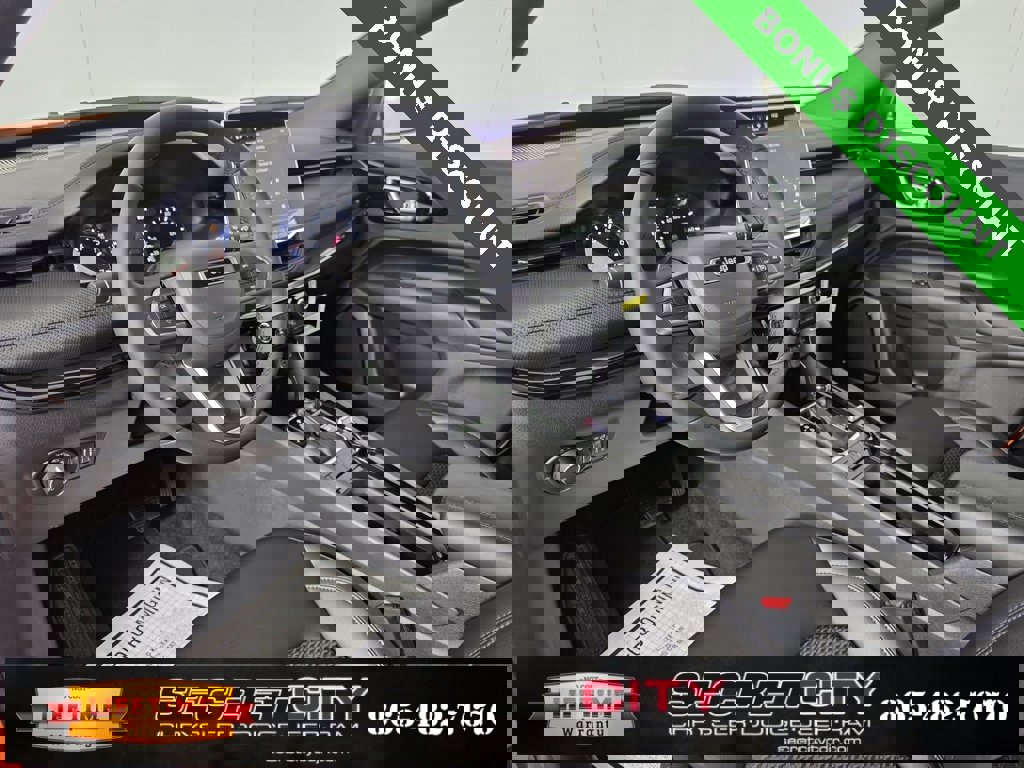 New 2026 Jeep Compass Latitude image 11