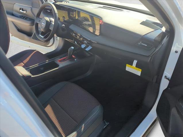 New 2026 Nissan Kicks SR image 16