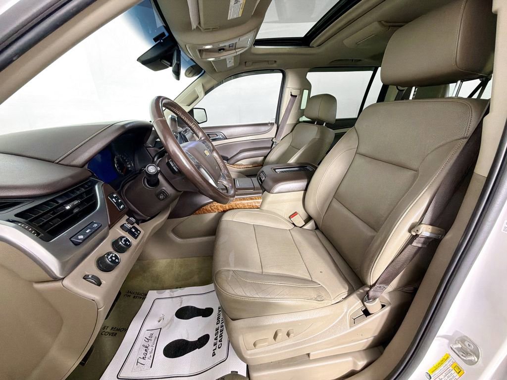 Used 2017 Chevrolet Suburban Premier image 21