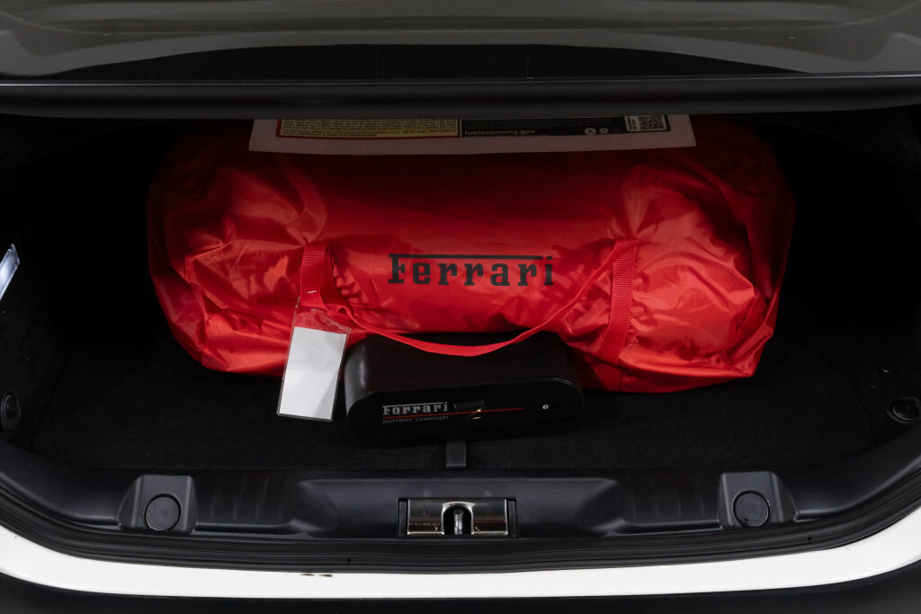 Used 2022 Ferrari Portofino M image 21