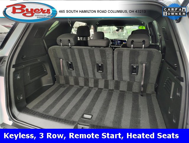 Used 2025 Chevrolet Traverse LT image 34