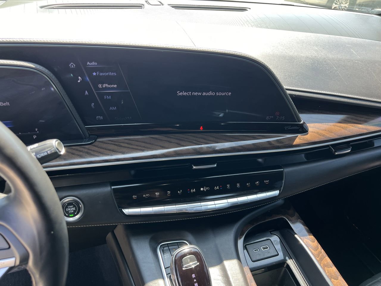 Used 2023 Cadillac Escalade Sport Platinum w/ LPO, ONYX Package image 9