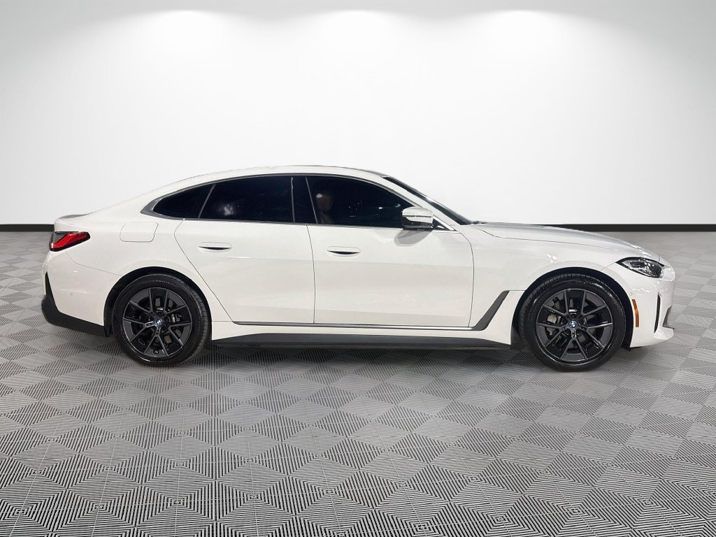 Used 2024 BMW i4 eDrive35 w/ Premium Package RWD image 15