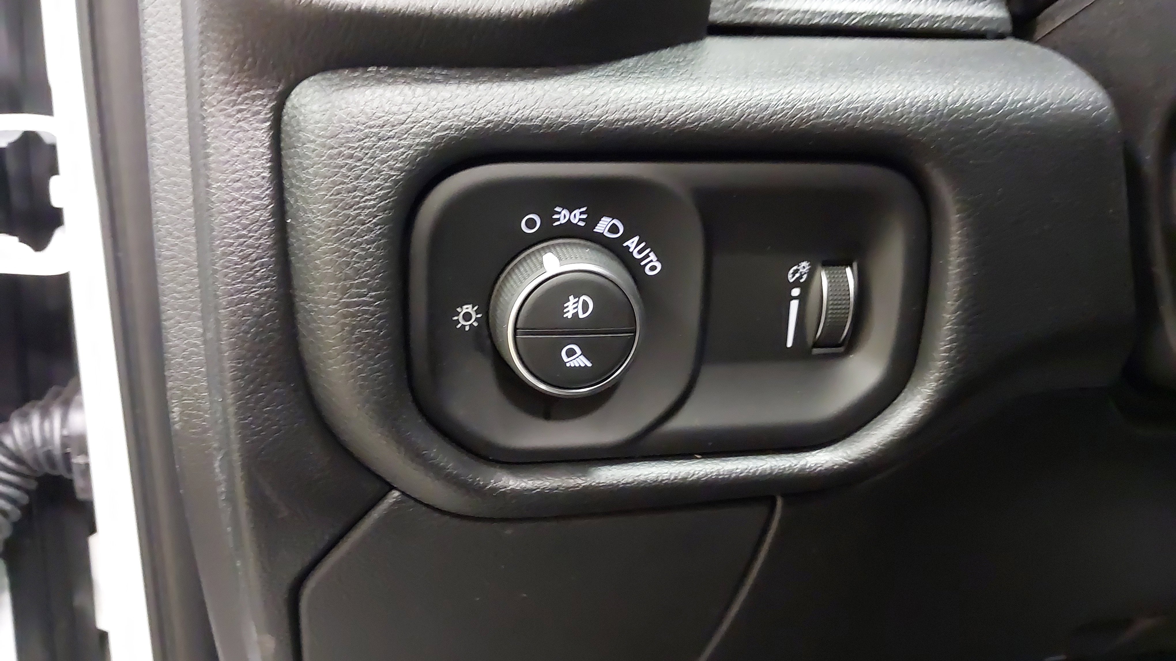 New 2026 RAM 2500 Tradesman image 23