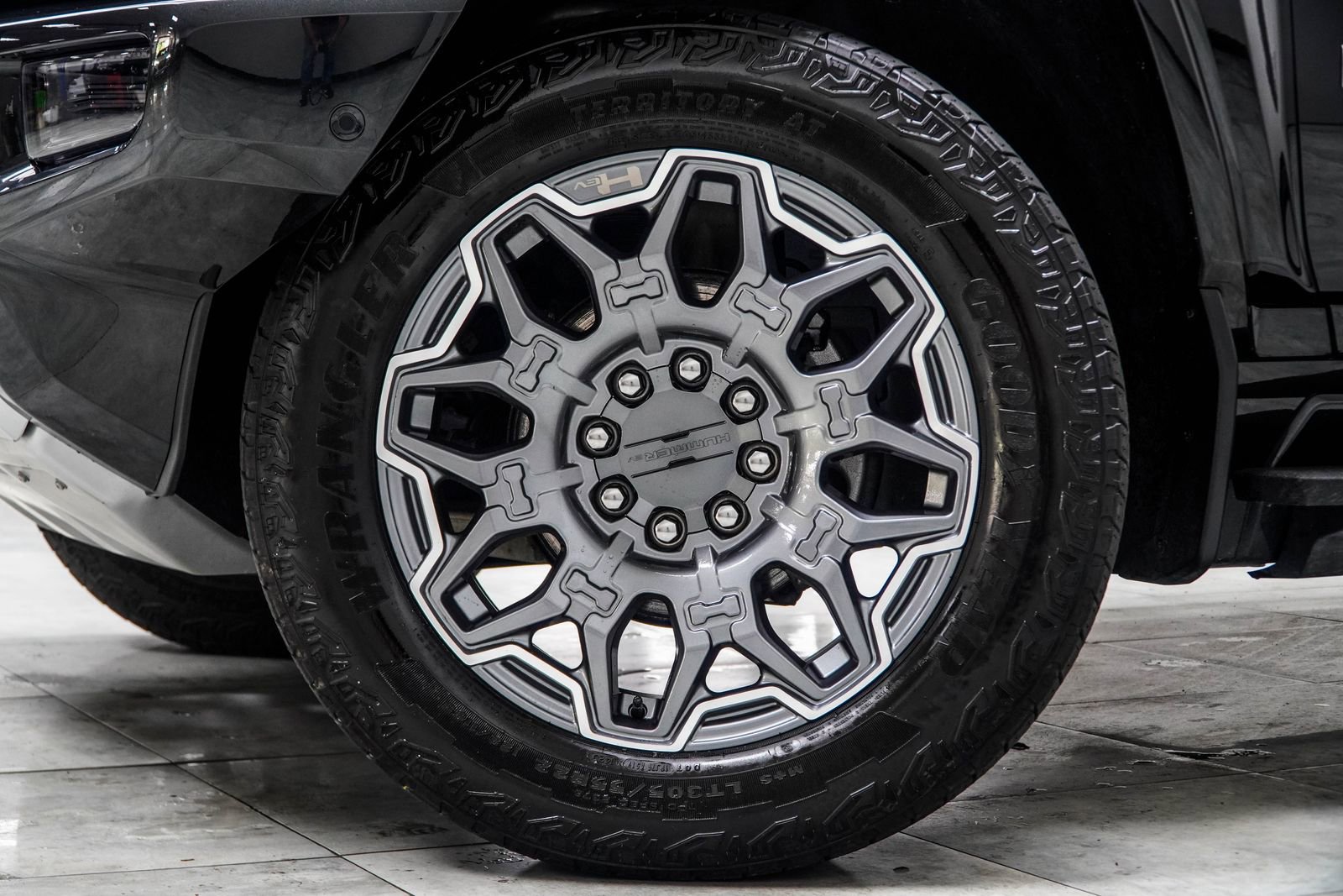 Used 2025 GMC Hummer EV 3X AWD/4WD image 6
