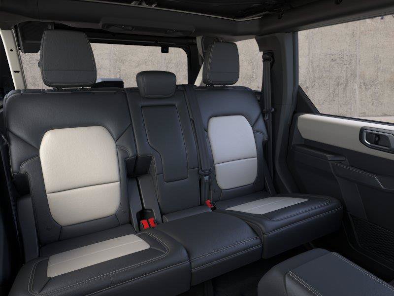 New 2026 Ford Bronco Outer Banks AWD/4WD image 11