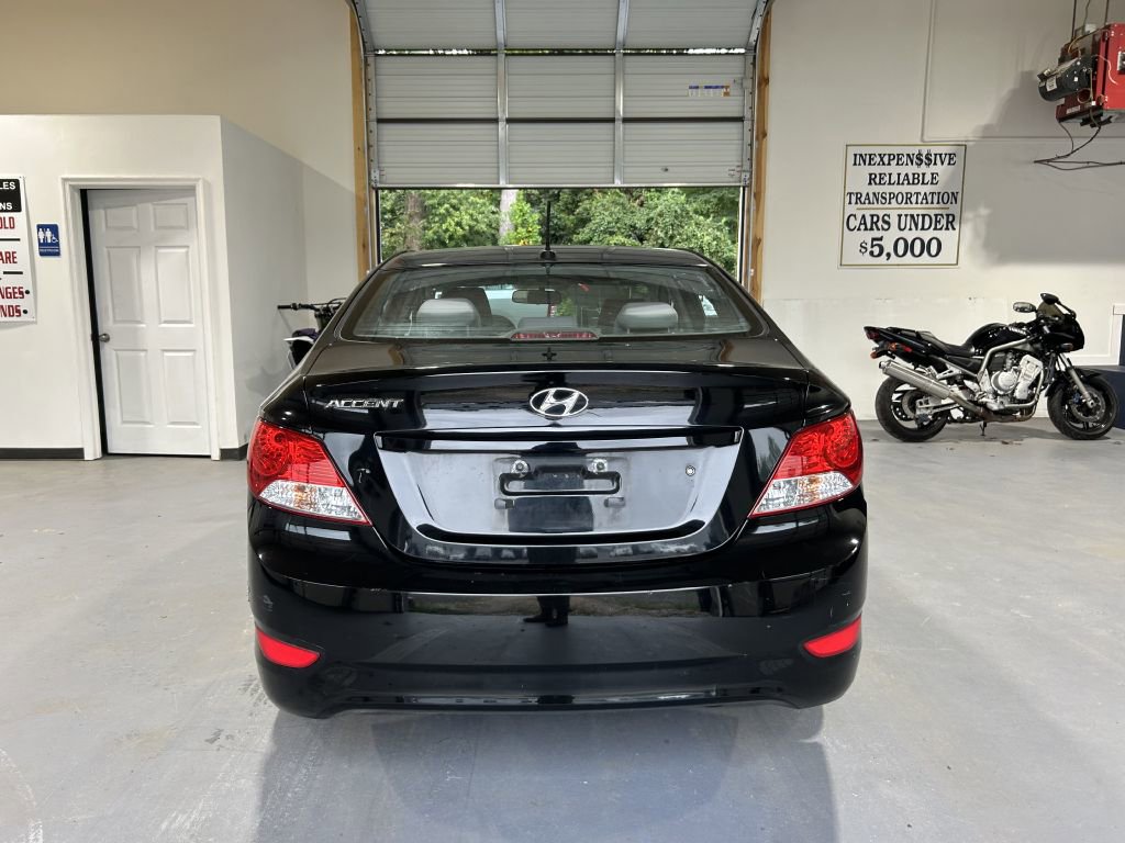 Used 2014 Hyundai Accent GLS image 4