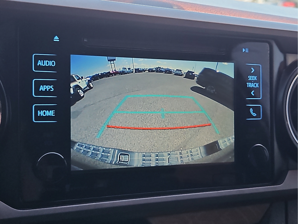 Used 2017 Toyota Tacoma TRD Off-Road w/ Tow Package RWD image 16