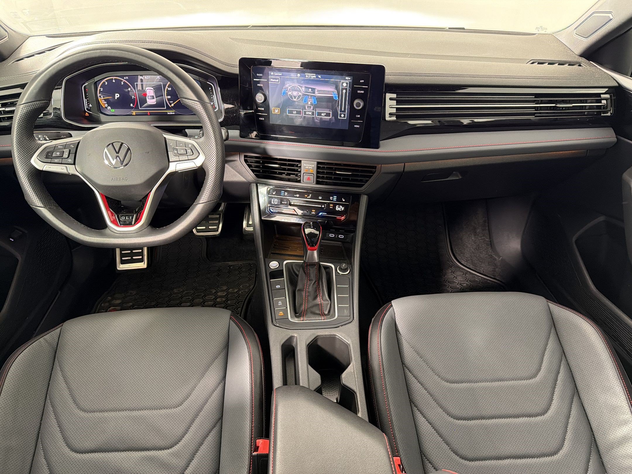 Used 2026 Volkswagen Jetta GLI Autobahn FWD image 16