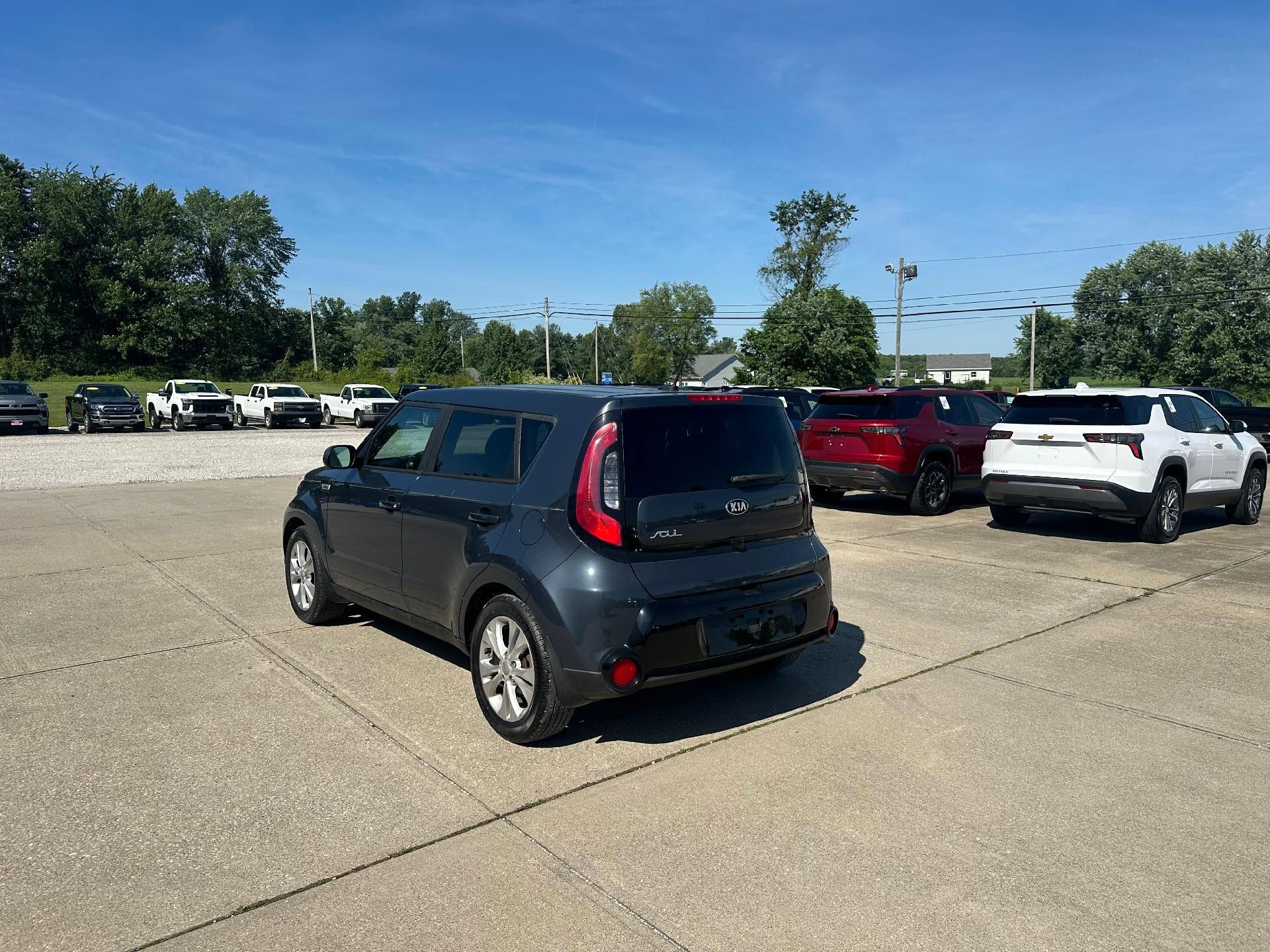 Used 2016 Kia Soul + FWD image 6