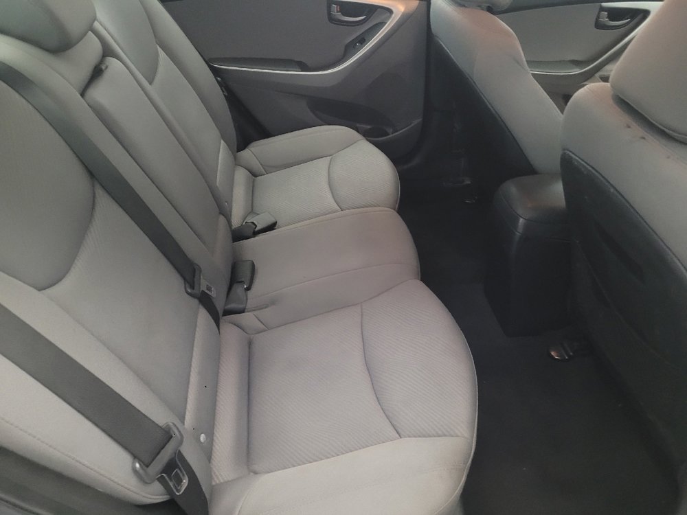 Used 2013 Hyundai Elantra GLS FWD image 19