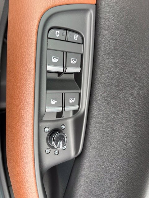New 2026 Audi Q8 Premium AWD/4WD image 18