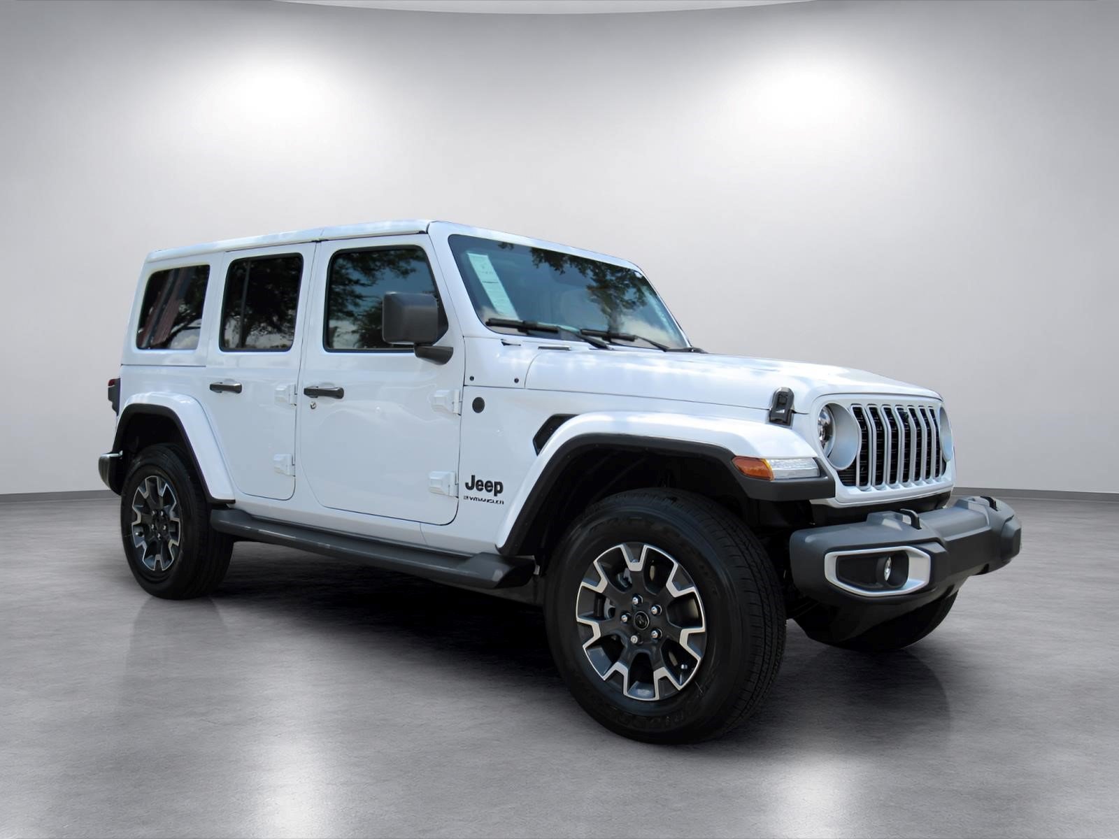 New 2026 Jeep Wrangler Unlimited Sahara AWD/4WD image 1