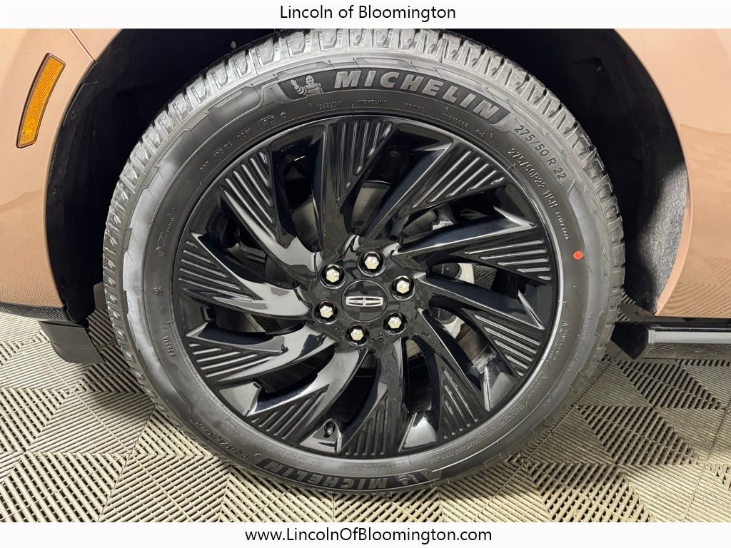 New 2025 Lincoln Navigator L Black Label image 11