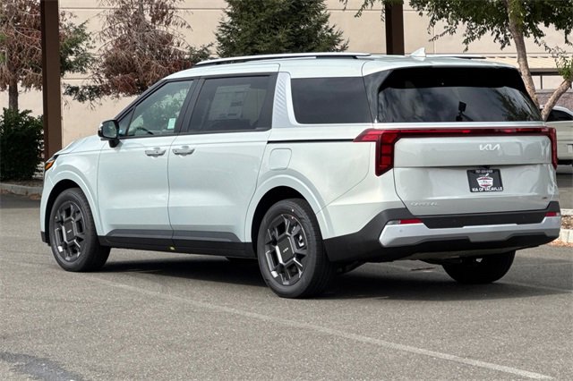 New 2026 Kia Carnival EX image 7