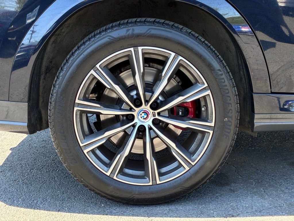 Used 2023 BMW X6 M50i w/ Executive Package AWD/4WD image 59