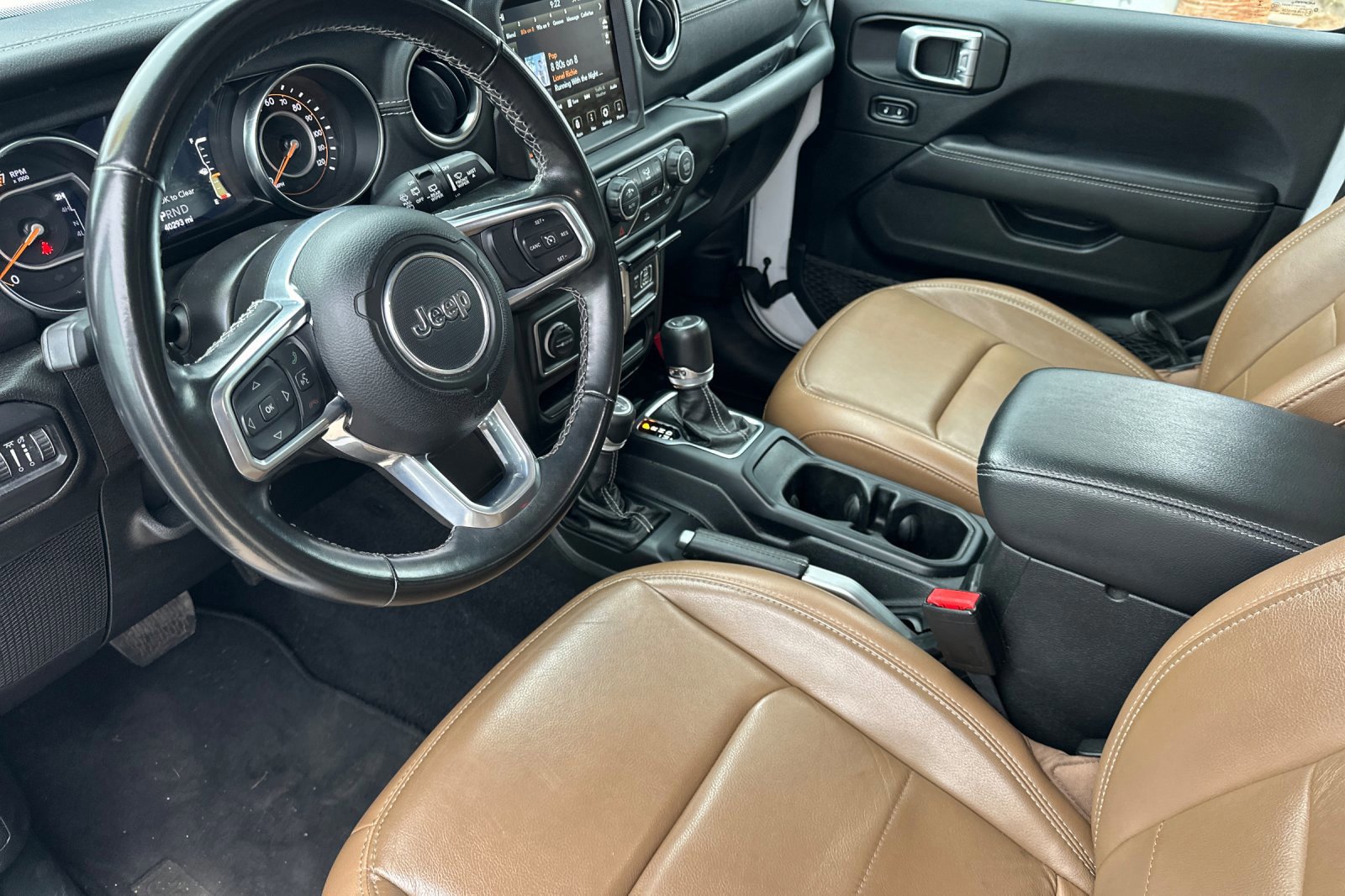 Used 2022 Jeep Wrangler Unlimited Sahara image 10