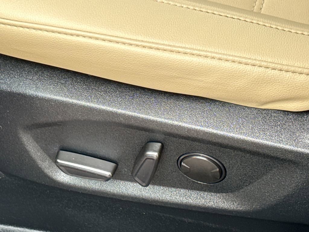 Certified 2020 Ford Edge SEL w/ Convenience Package image 24