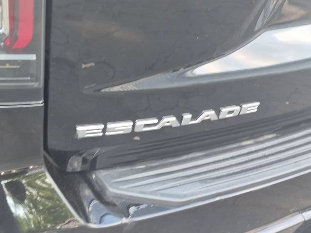 Certified 2022 Cadillac Escalade Luxury AWD/4WD image 10