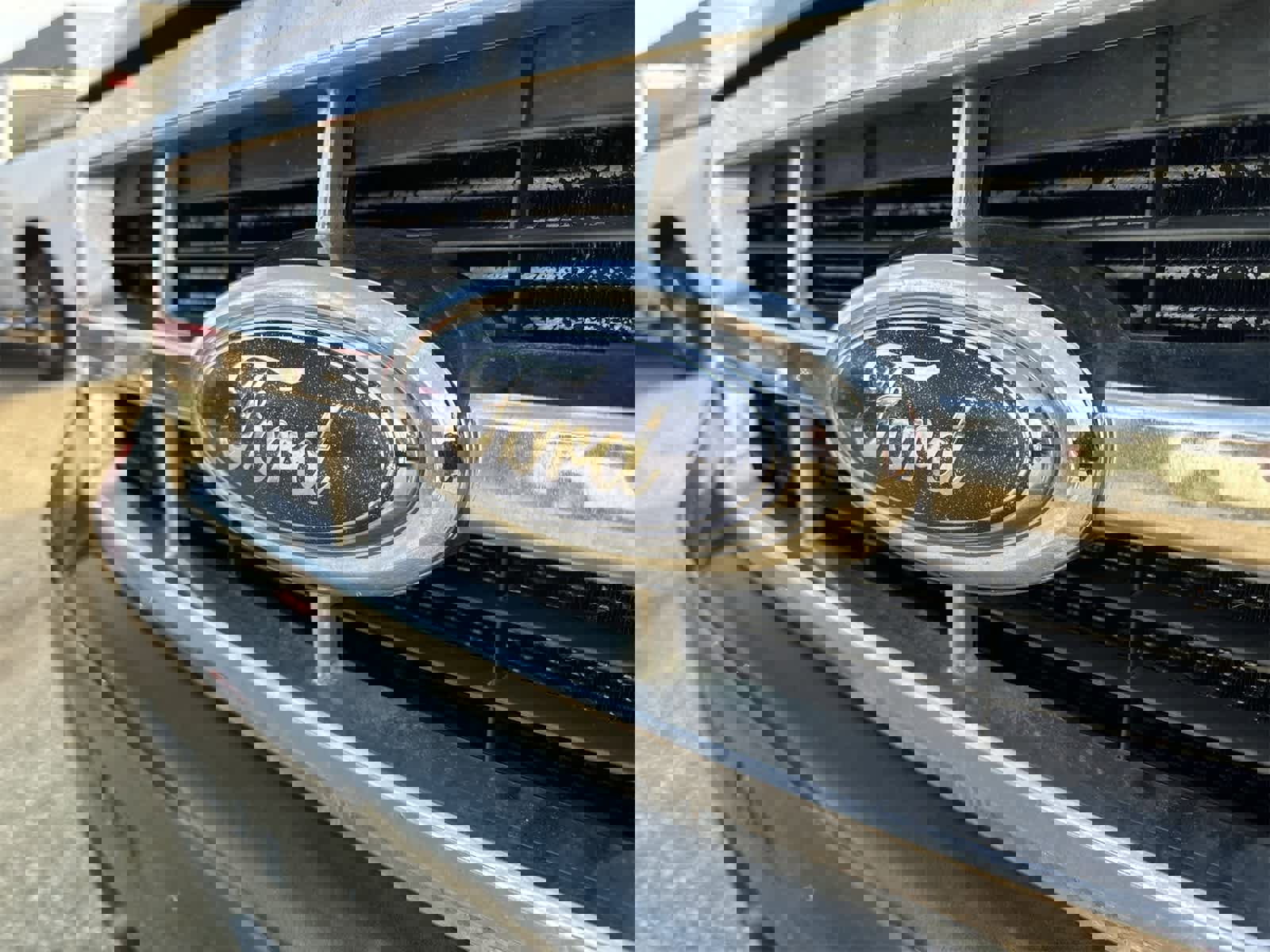 Used 2008 Ford Escape XLT image 12