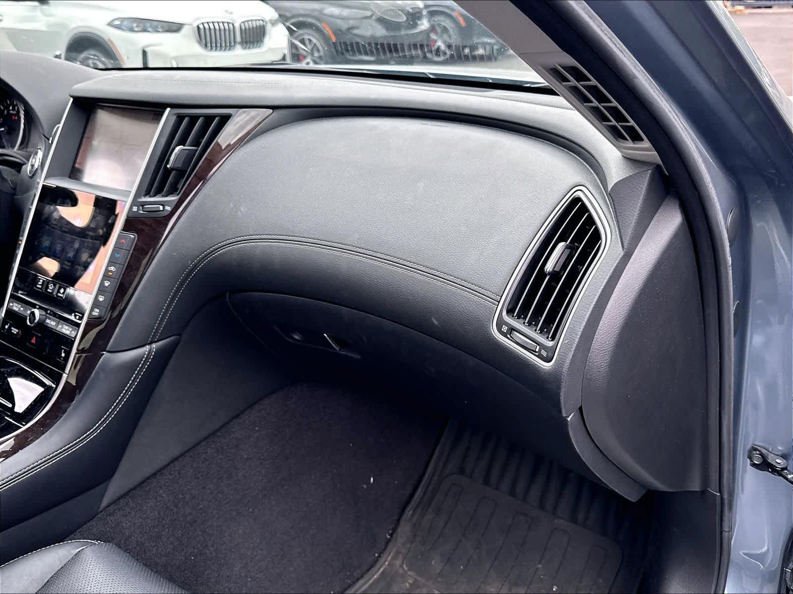 Used 2018 INFINITI Q50 Luxe w/ Sensory Package (Luxe) RWD image 26