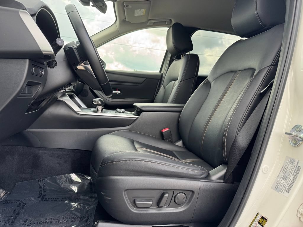 Certified 2024 MAZDA CX-90 3.3 Turbo w/ Select Package AWD/4WD image 6