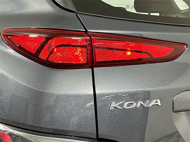 Used 2022 Hyundai Kona SE image 31