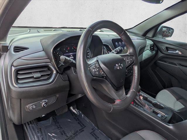 Used 2022 Chevrolet Equinox RS w/ Infotainment Package image 10